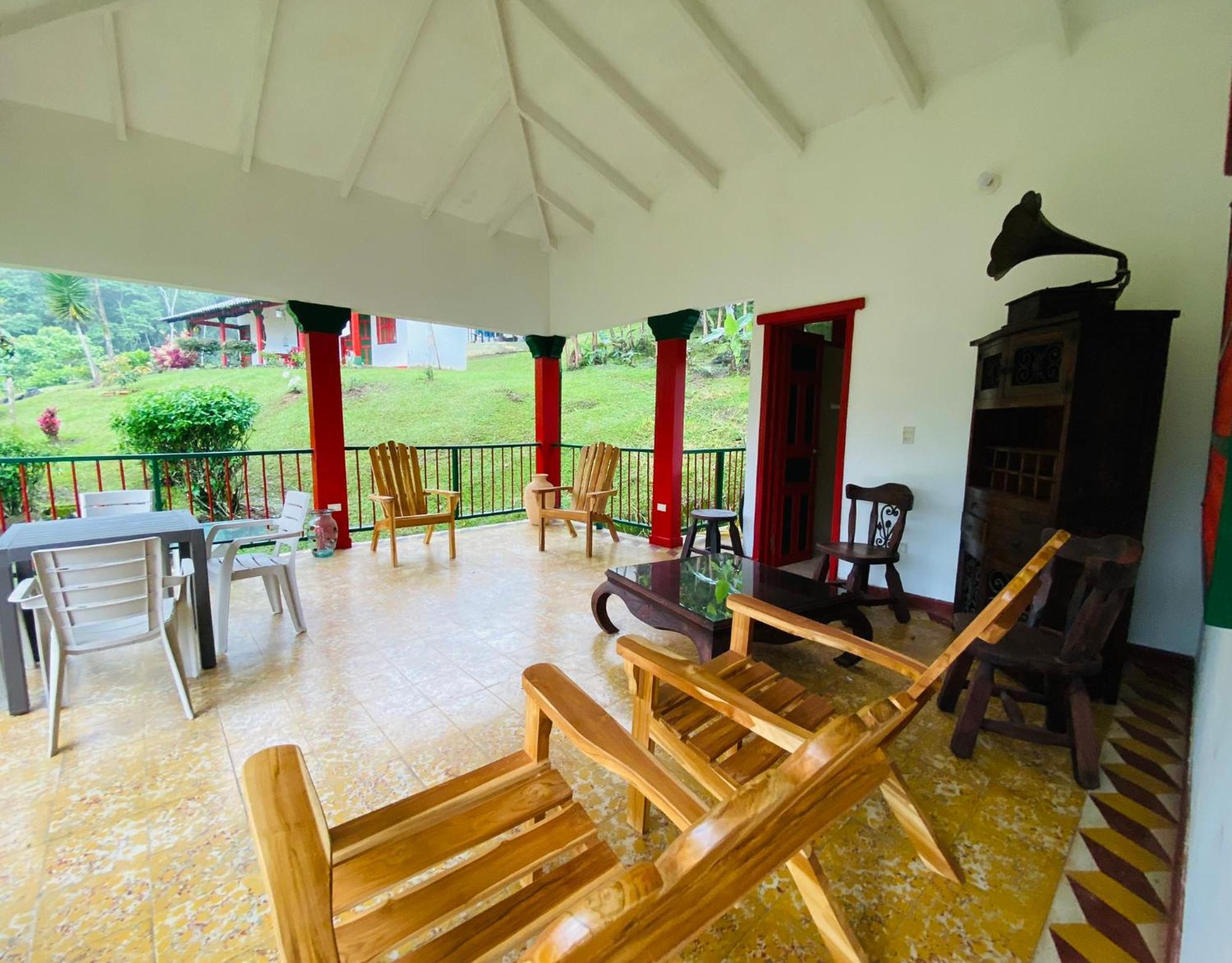 Primavera Ecoalbergue La Vega (Cundinamarca)