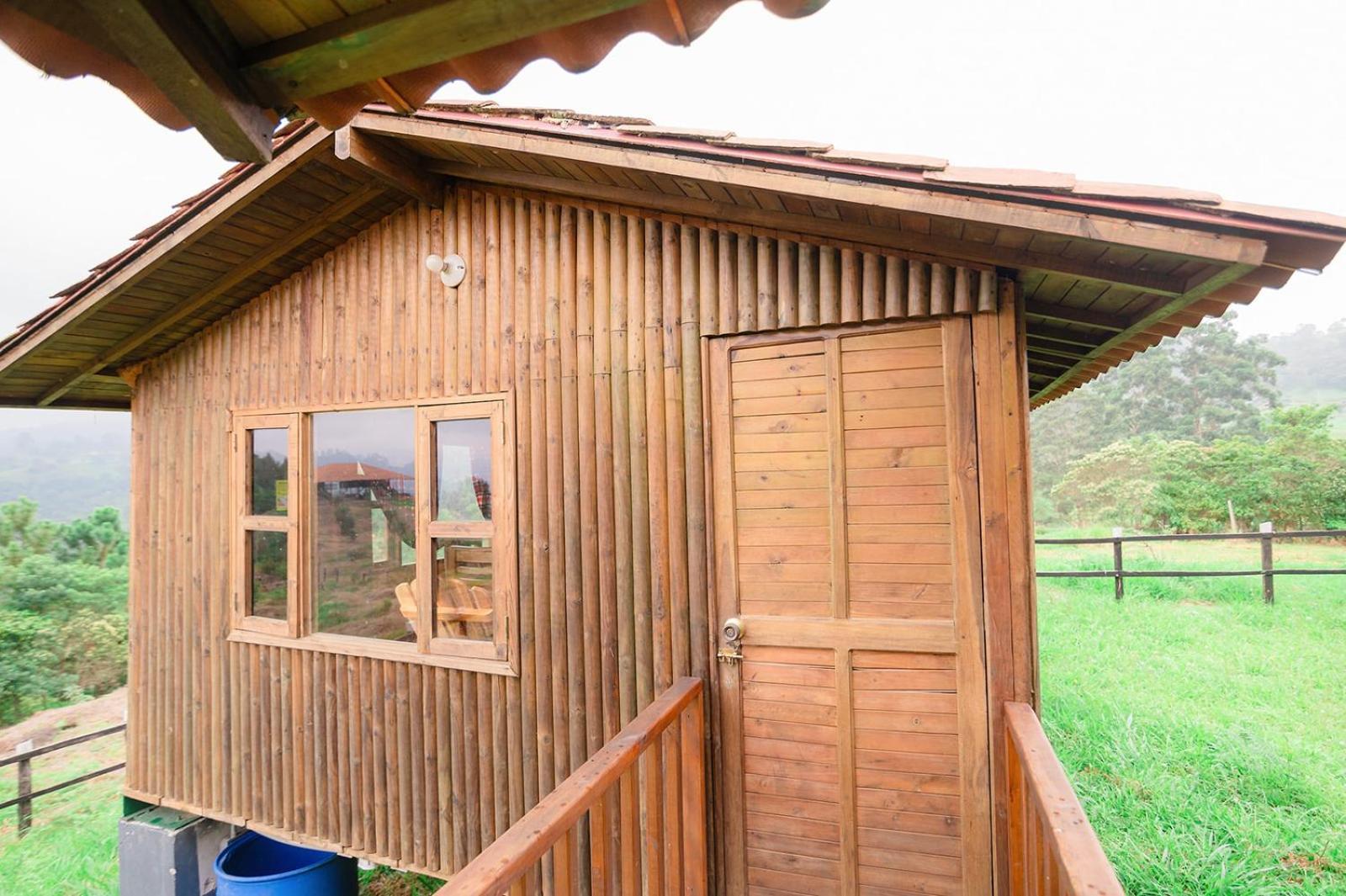 Primavera Ecoalbergue Farm stay